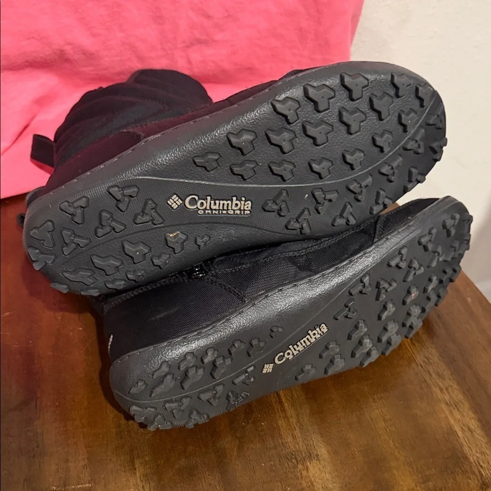 Columbia Women's Black Quilted Winter Boots